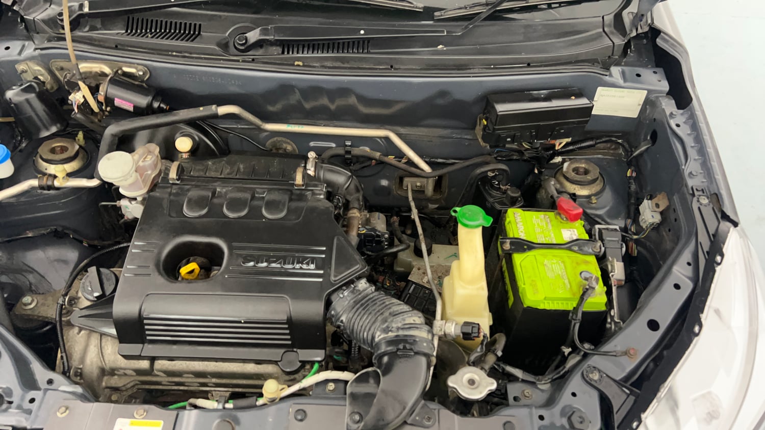 Used 2020 Tata Tiago XT Petrol Manual engine ENGINE LEFT SIDE VIEW