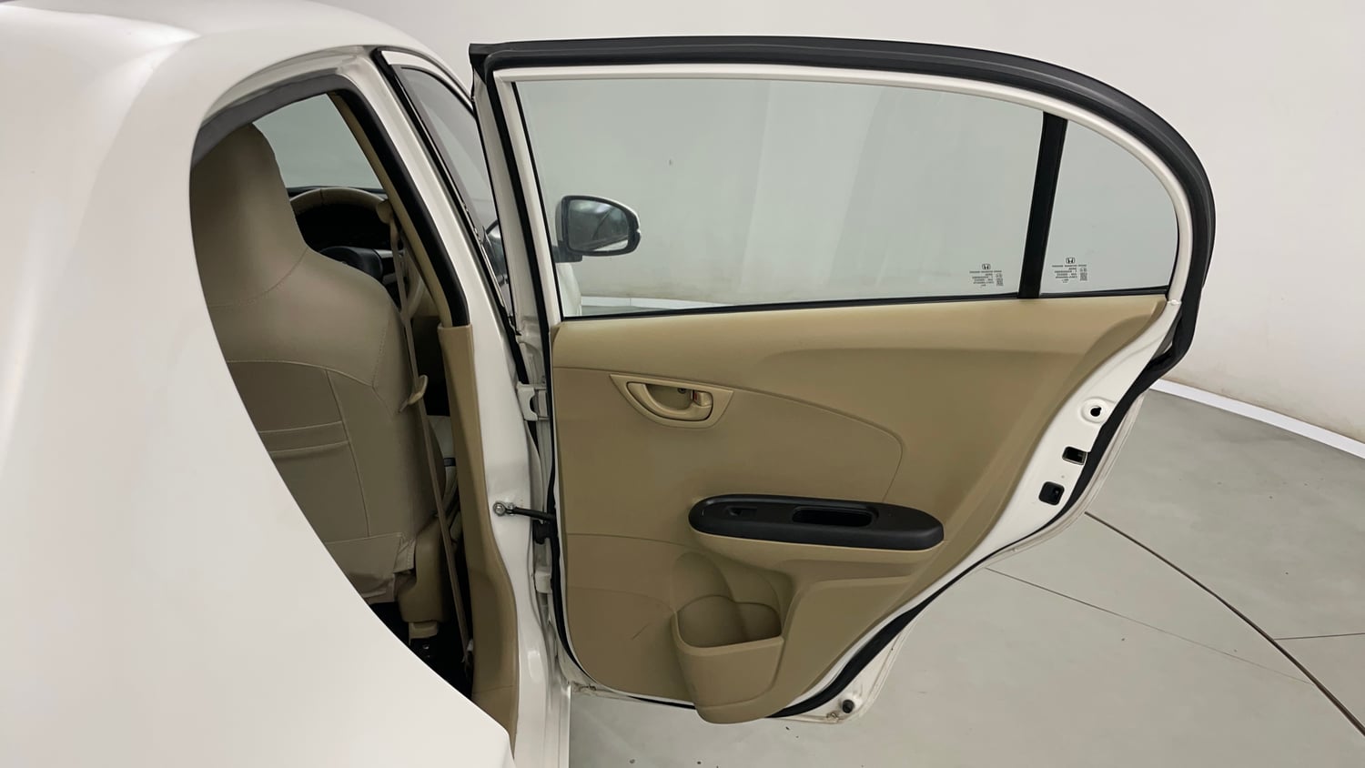 Used 2017 Honda Amaze 1.2 S i-VTEC Petrol Manual interior RIGHT REAR DOOR OPEN VIEW