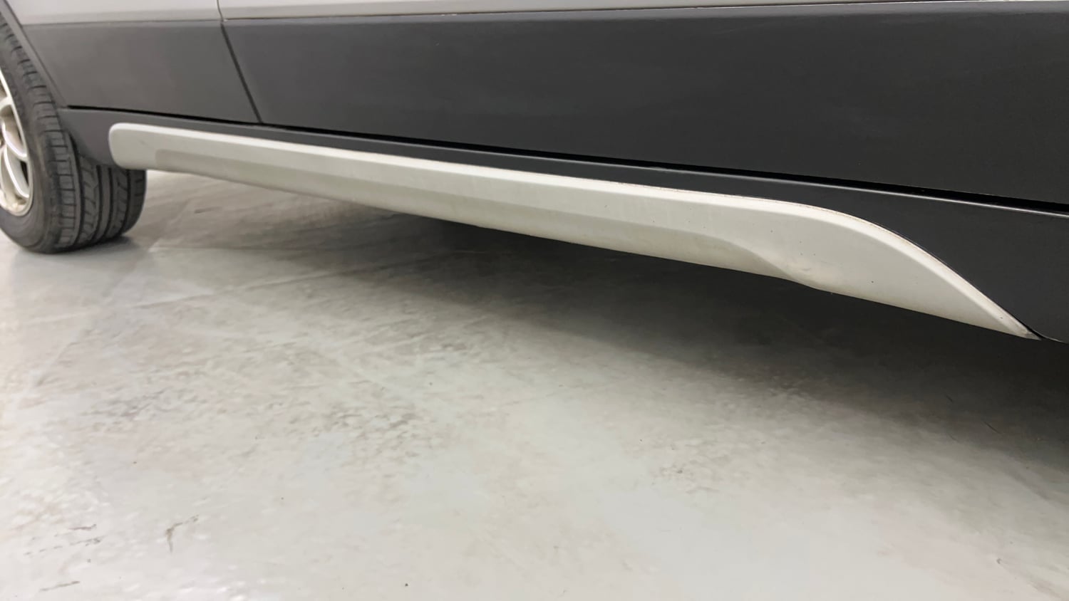Used 2015 Maruti Suzuki S-Cross Alpha 1.6 Diesel Manual dents MINOR DENT