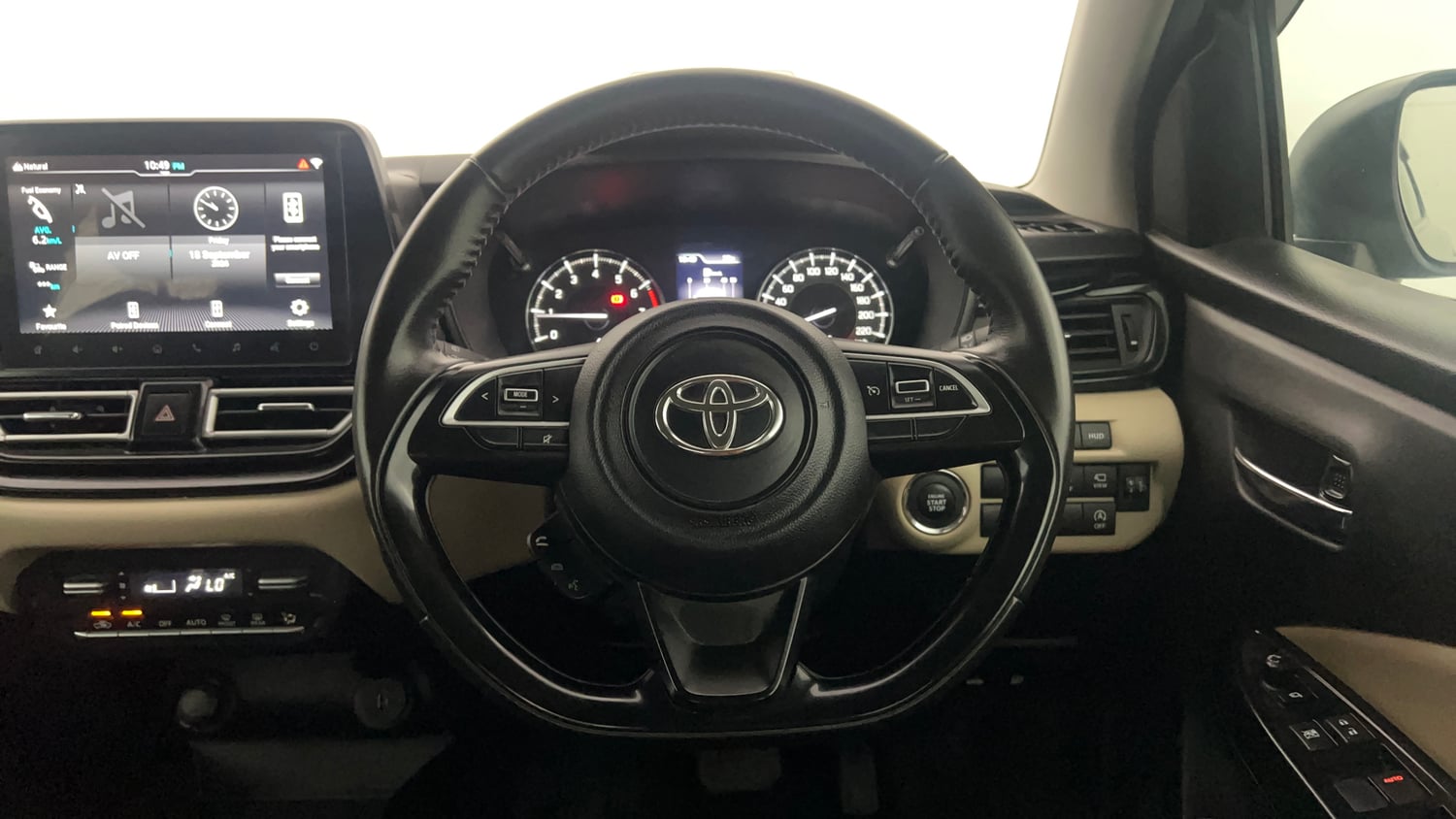 Used 2024 Toyota Glanza V AMT Petrol Automatic interior STEERING VIEW