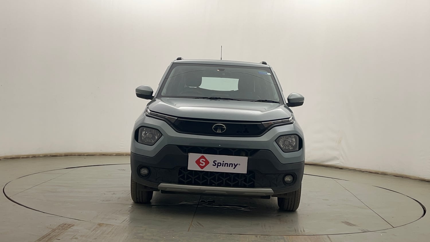Used 2025 Tata Punch Adventure Plus Petrol Manual exterior FRONT VIEW