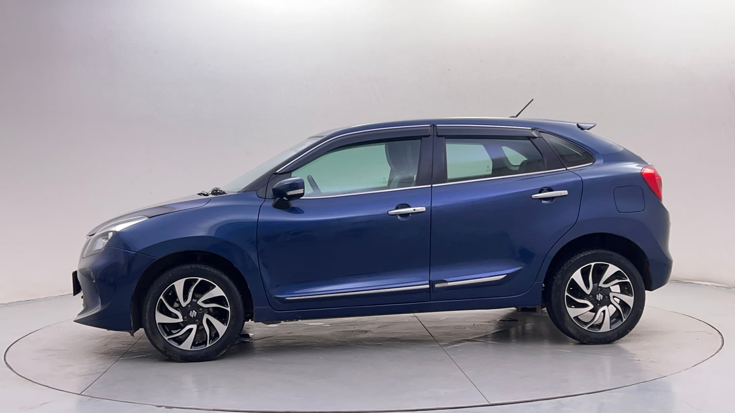 Used 2021 Maruti Suzuki Baleno Alpha Automatic Petrol Automatic exterior LEFT SIDE VIEW