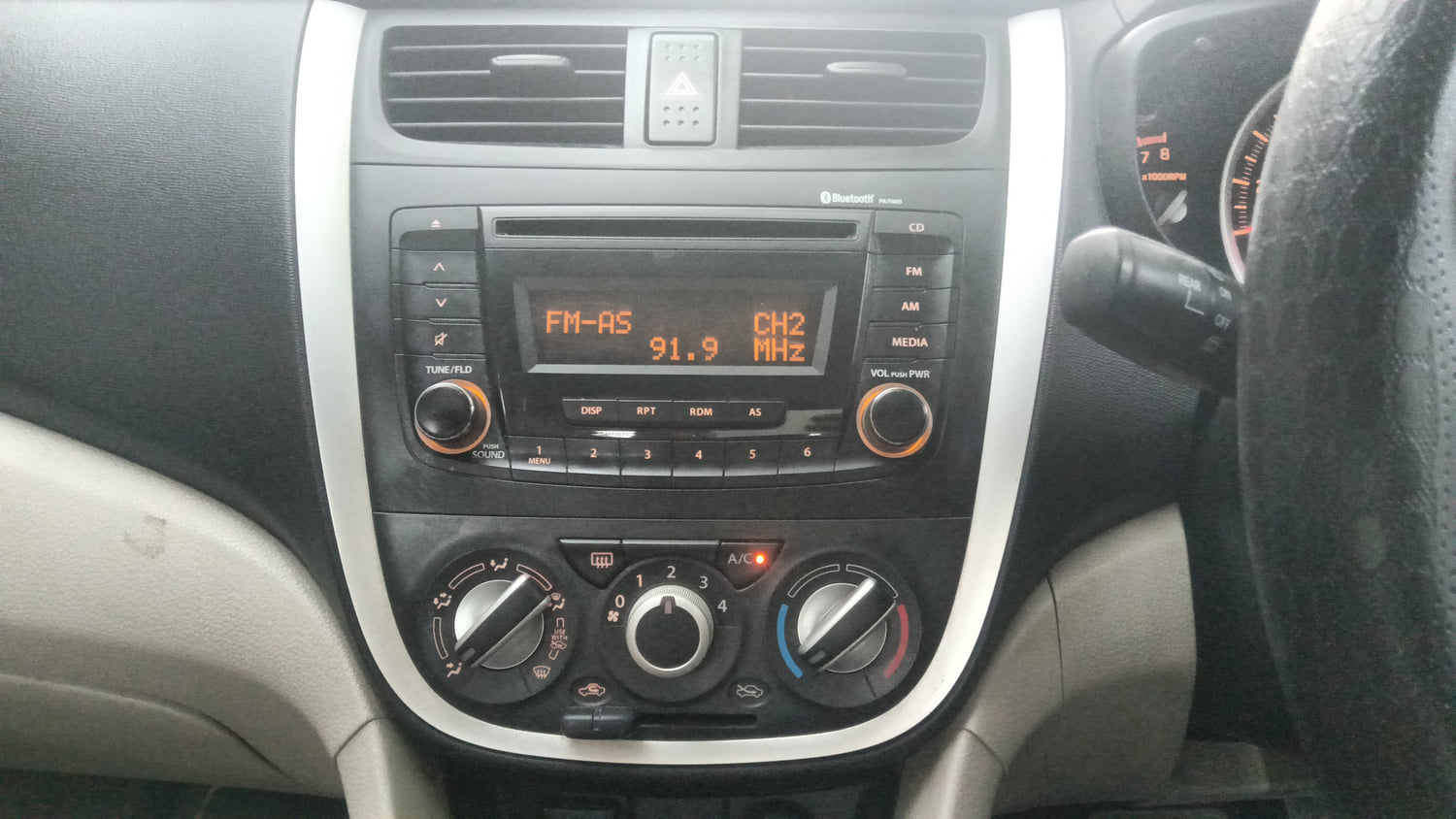 Used 2021 Maruti Suzuki Celerio ZXi AMT Petrol Automatic interior MUSIC SYSTEM & AC CONTROL VIEW