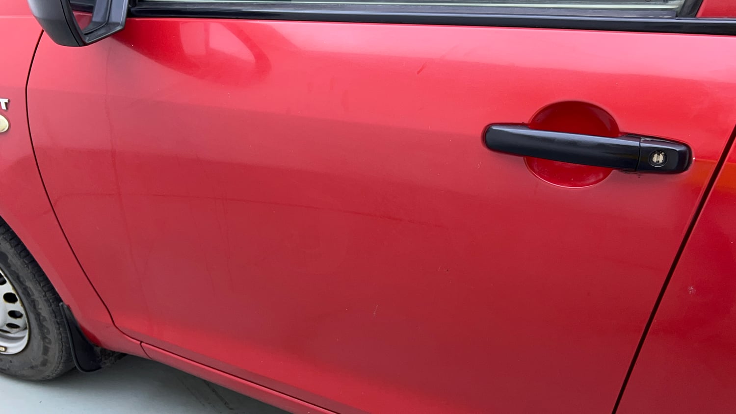Used 2014 Maruti Suzuki Swift Dzire LXI Petrol Manual dents MINOR SCRATCH