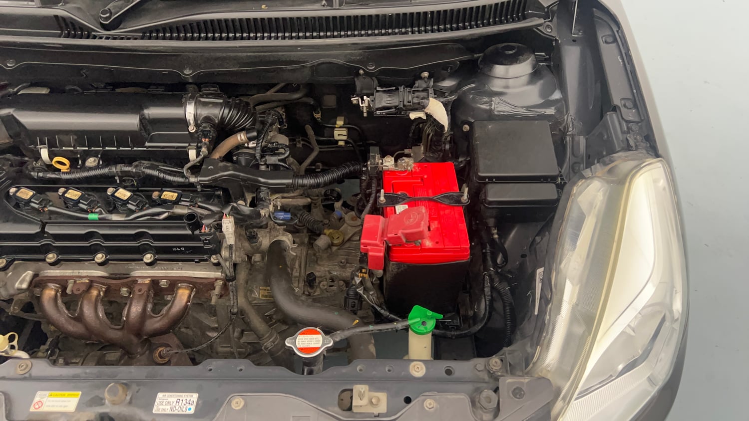 Used 2017 Maruti Suzuki Baleno Zeta 1.2 Petrol Manual engine ENGINE LEFT SIDE VIEW