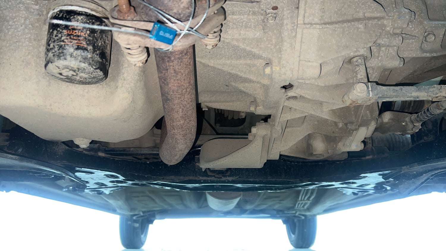 Used 2022 Maruti Suzuki Ignis Sigma 1.2 MT Petrol Manual extra FRONT LEFT UNDERBODY VIEW
