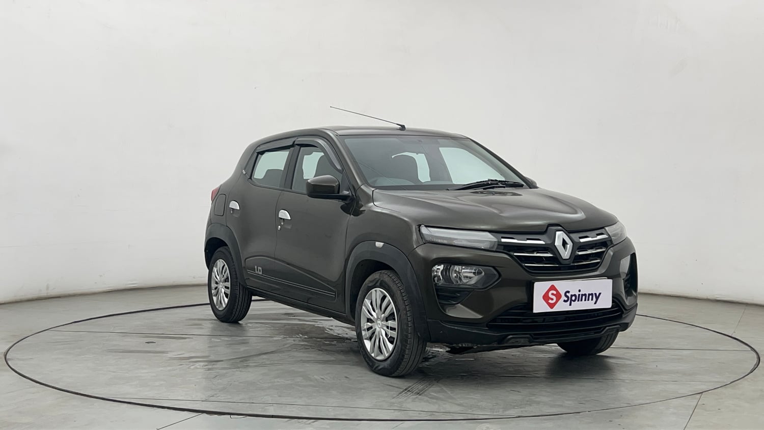 Used 2022 Renault Kwid RXT 1.0 AMT Opt Petrol Automatic exterior RIGHT FRONT CORNER VIEW