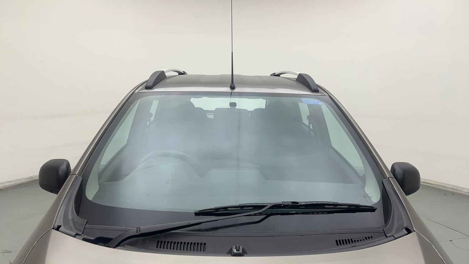 Used 2021 Datsun Redi-GO A Petrol Manual exterior FRONT WINDSHIELD VIEW
