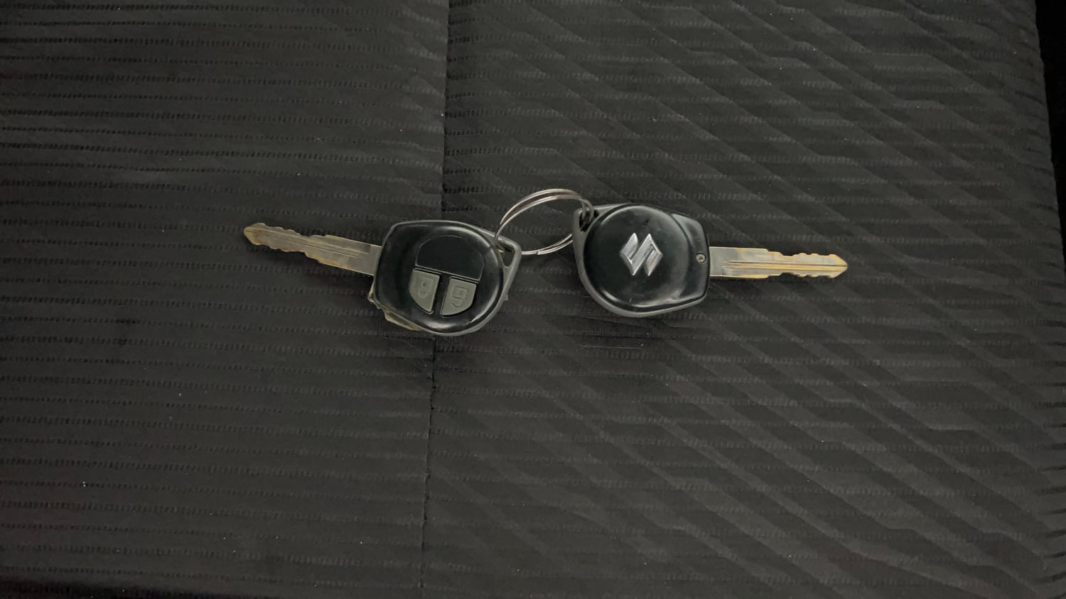 Used 2016 Maruti Suzuki Swift VDi Diesel Manual extra CAR KEY VIEW