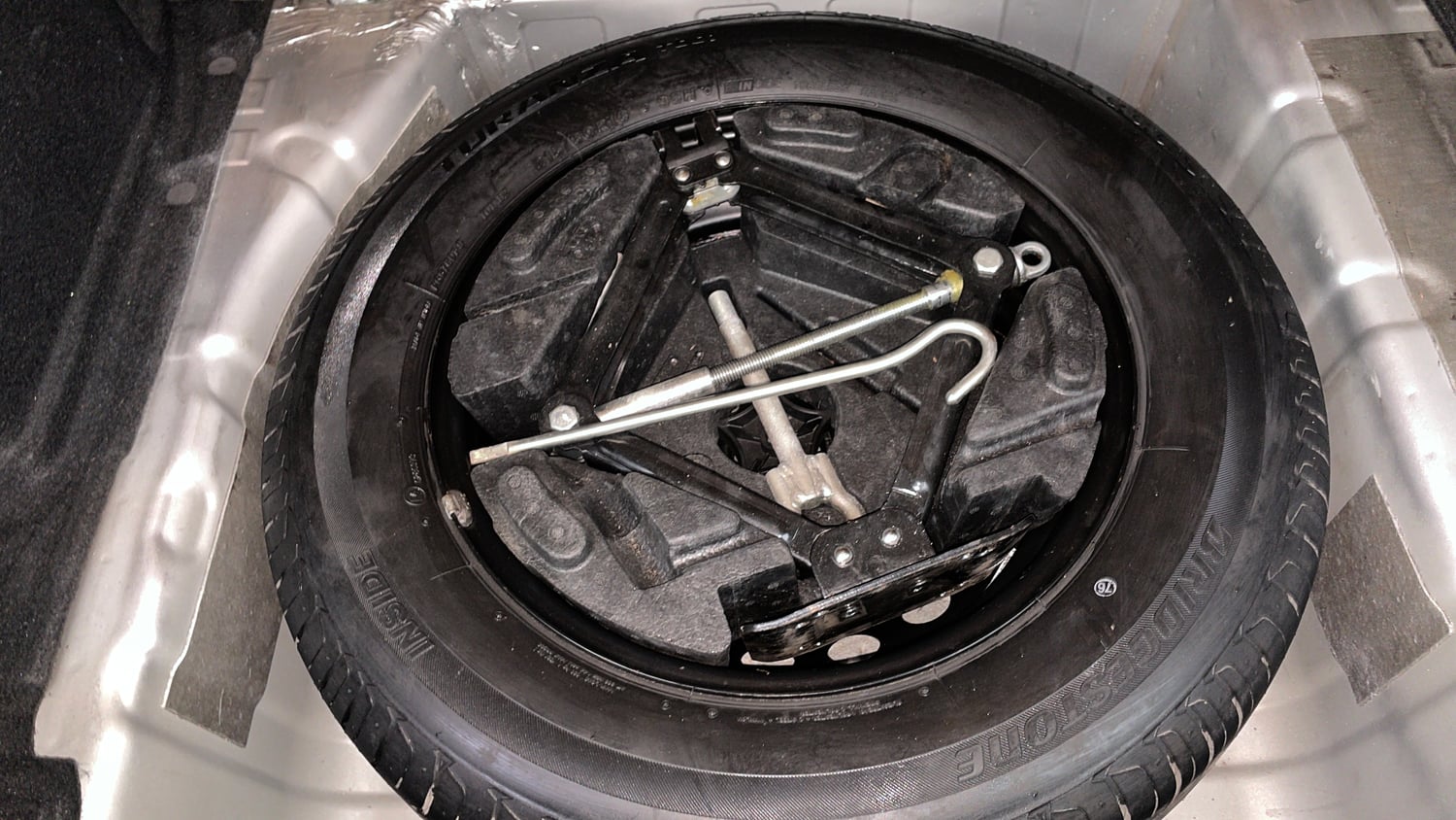 Used 2019 Tata Nexon XZ Plus Petrol Manual tyres SPARE TYRE VIEW