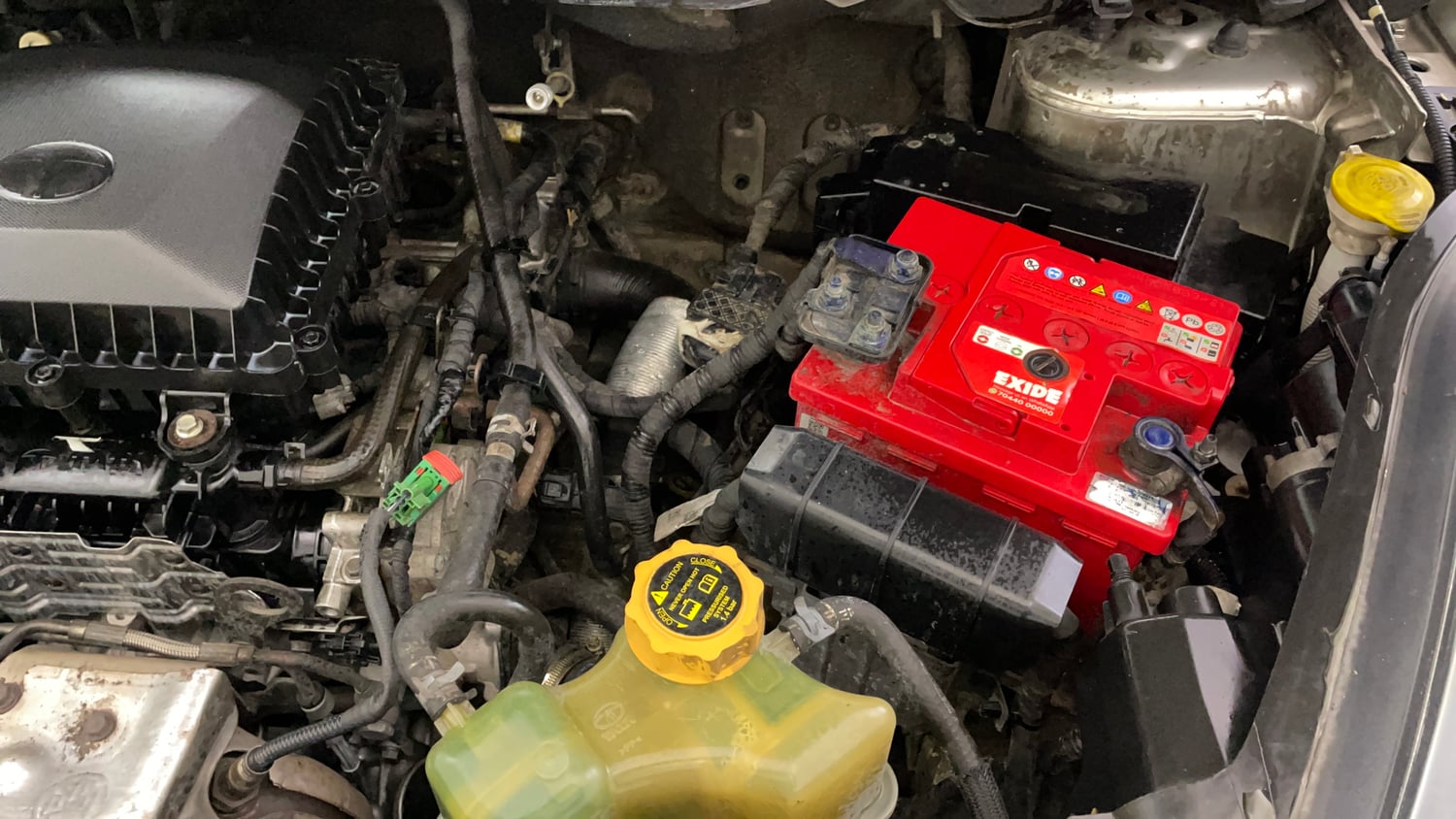 Used 2019 Tata Nexon XZ Plus Petrol Manual engine ENGINE LEFT SIDE VIEW