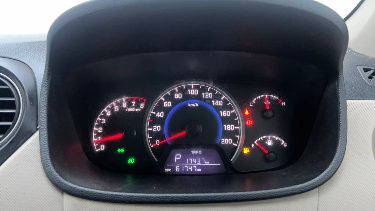 Used 2017 Hyundai Grand i10 Sportz (O) AT 1.2 Kappa VTVT Petrol Automatic interior CLUSTERMETER VIEW