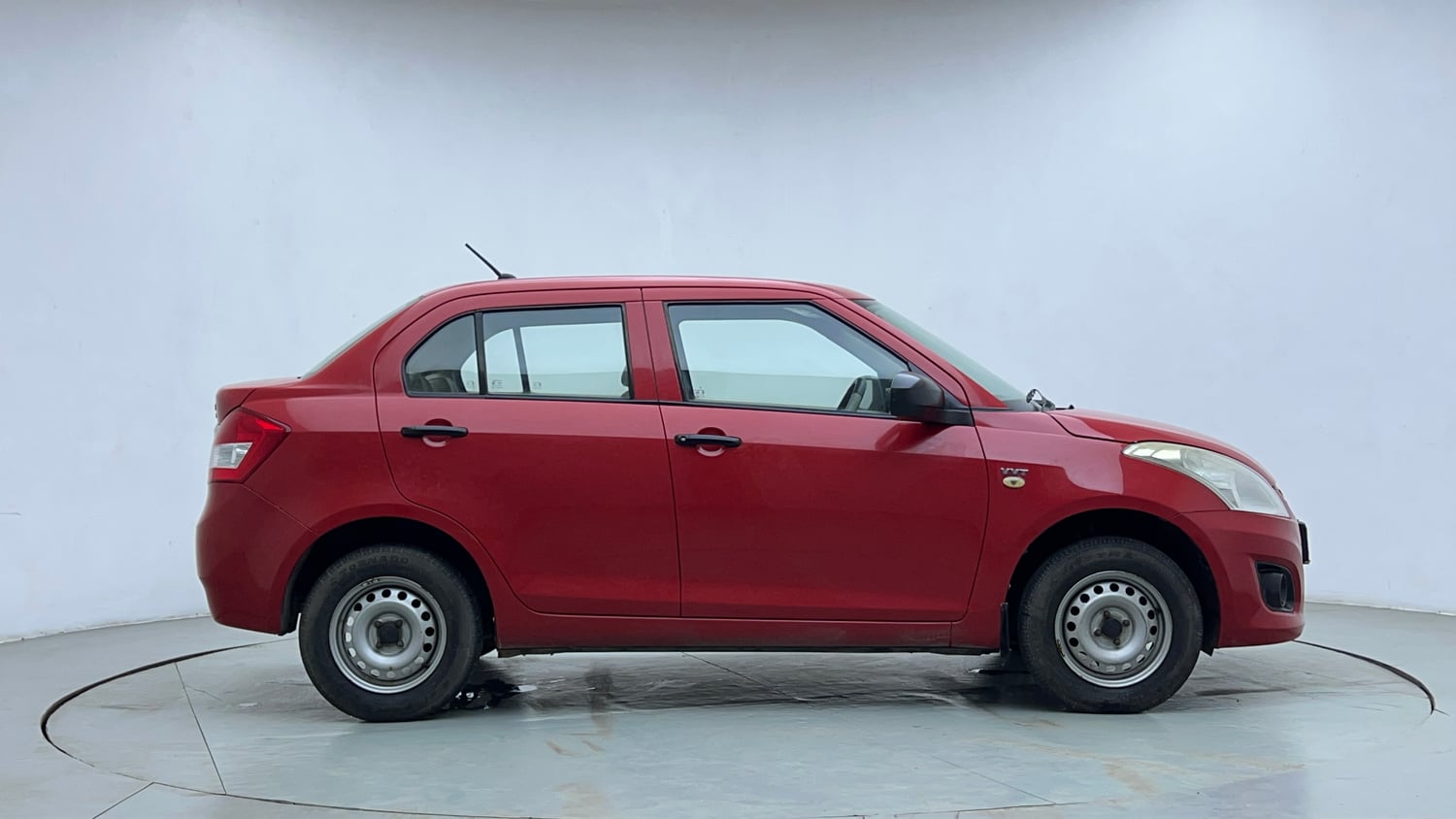 Used 2014 Maruti Suzuki Swift Dzire LXI Petrol Manual exterior RIGHT SIDE VIEW