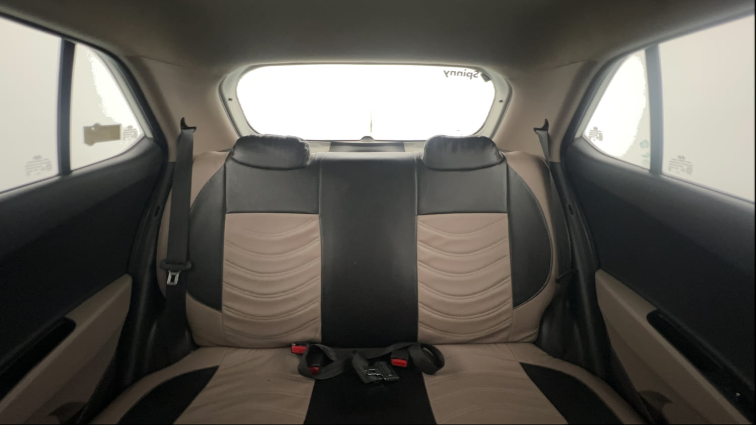 Used 2018 Hyundai Grand i10 Sportz (O) U2 1.2 CRDi Diesel Manual interior REAR SEAT CONDITION VIEW
