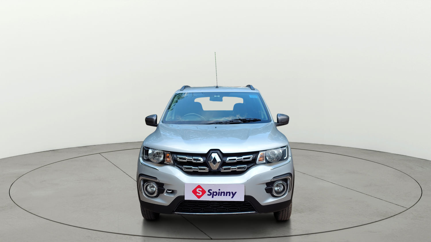 Used 2018 Renault Kwid 1.0 RXT Petrol Manual exterior FRONT VIEW