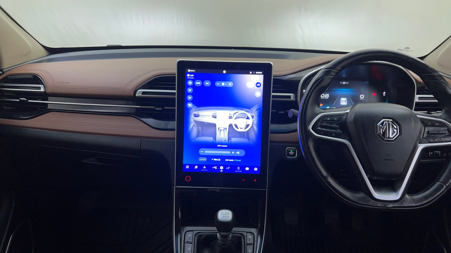 Used 2023 MG Motors Hector Plus Sharp Pro 2.0 Turbo Diesel 6 STR Diesel Manual interior MUSIC SYSTEM & AC CONTROL VIEW