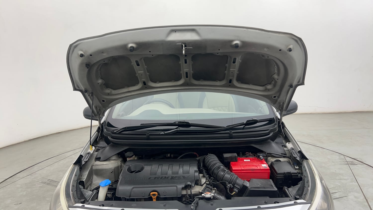 Used 2018 Hyundai Elite i20 Era 1.4 CRDi Diesel Manual engine ENGINE & BONNET OPEN FRONT VIEW