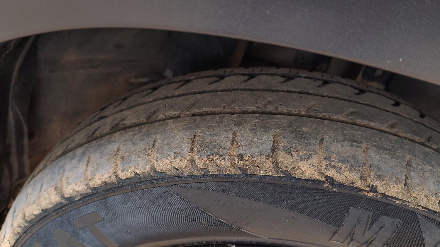 Used 2018 Renault Kwid 1.0 RXT Petrol Manual tyres RIGHT FRONT TYRE TREAD VIEW