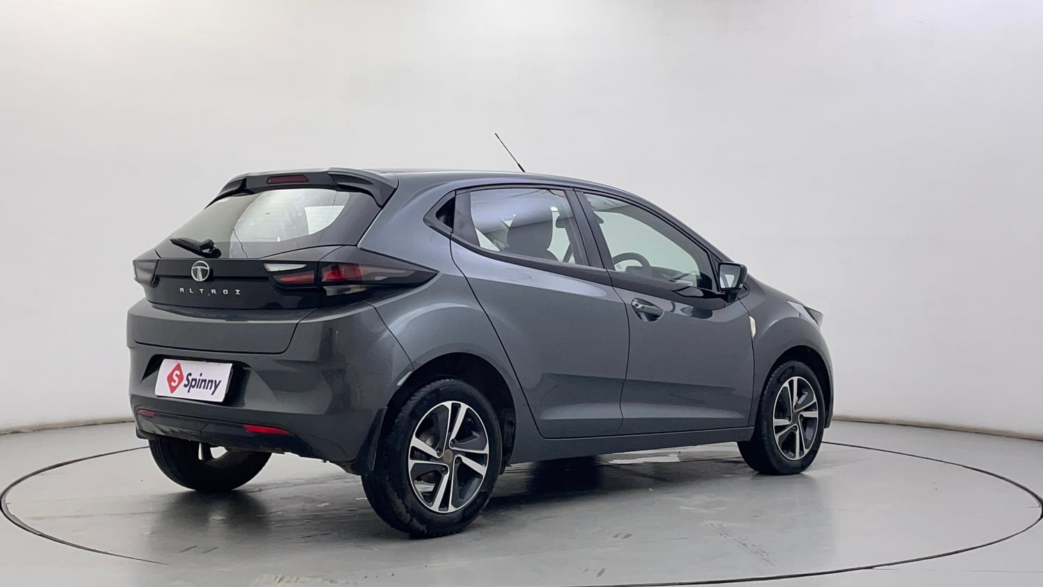 Used 2021 Tata Altroz XZ Diesel Diesel Manual exterior RIGHT REAR CORNER VIEW