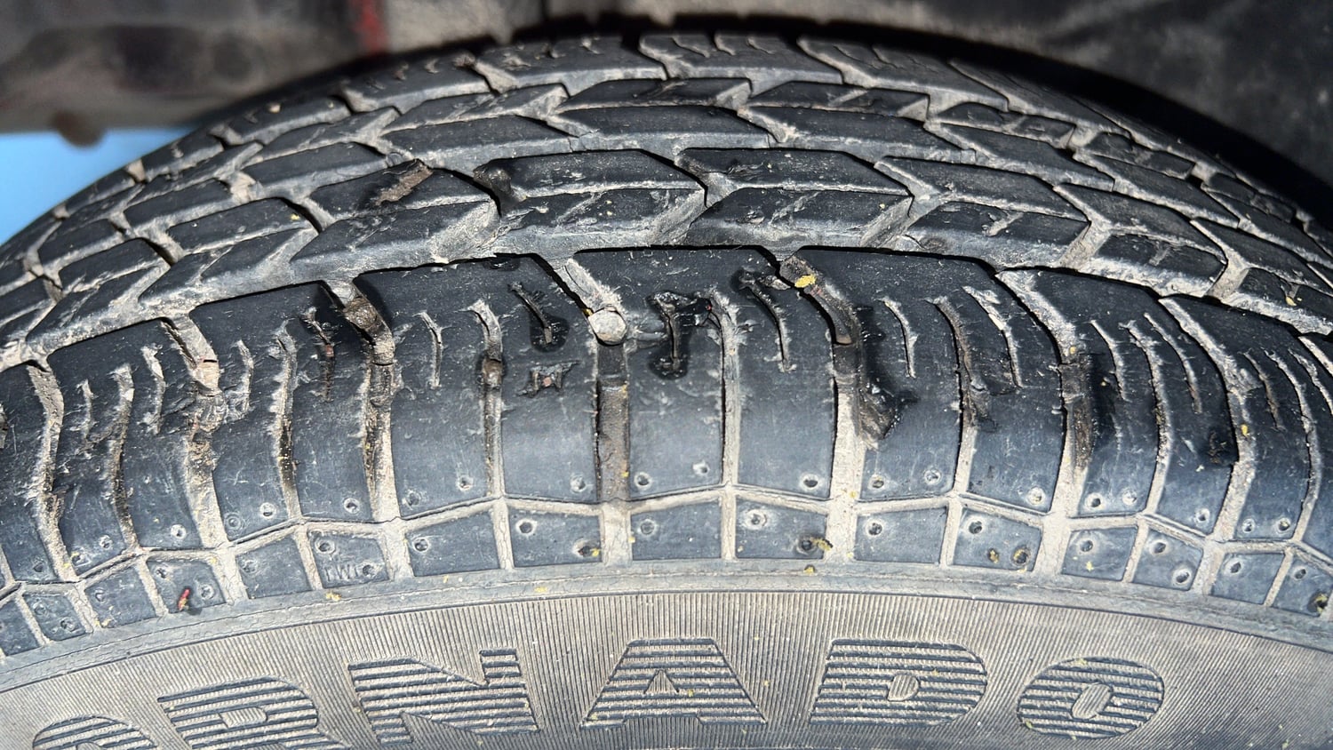 Used 2014 Maruti Suzuki Swift Dzire LXI Petrol Manual tyres RIGHT REAR TYRE TREAD VIEW