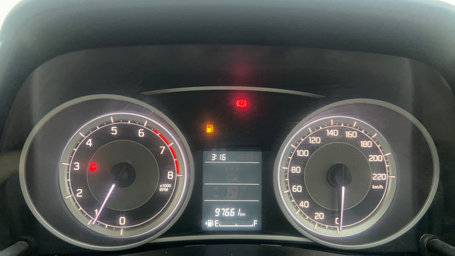 Used 2017 Maruti Suzuki Dzire VXi Petrol Manual interior CLUSTERMETER VIEW