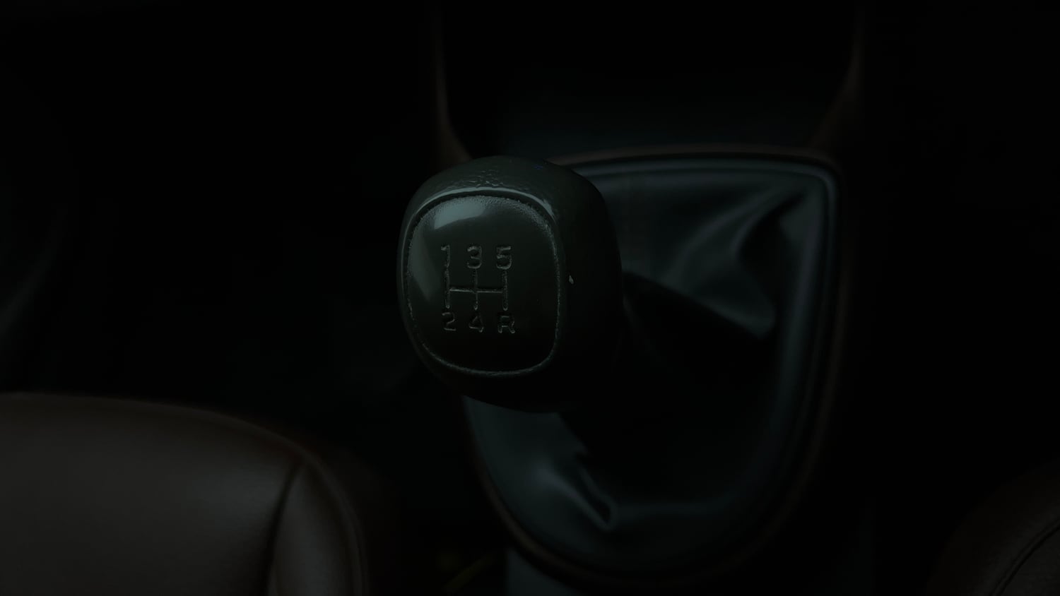Used 2021 Hyundai Aura S 1.2 CNG Cng Manual interior GEAR  KNOB VIEW