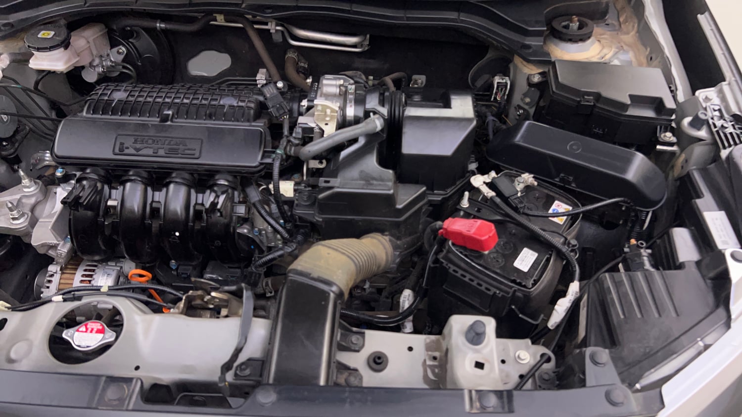 Used 2025 Honda Amaze VX 1.2 Petrol CVT Petrol Automatic engine ENGINE LEFT SIDE VIEW