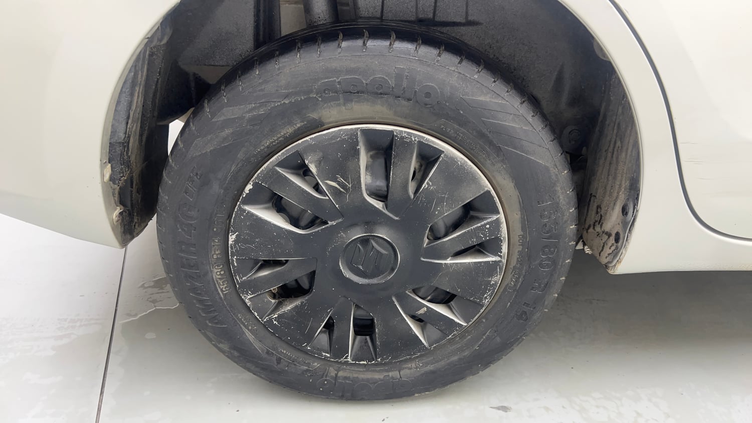 Used 2017 Maruti Suzuki Dzire VXi Petrol Manual tyres RIGHT REAR TYRE RIM VIEW