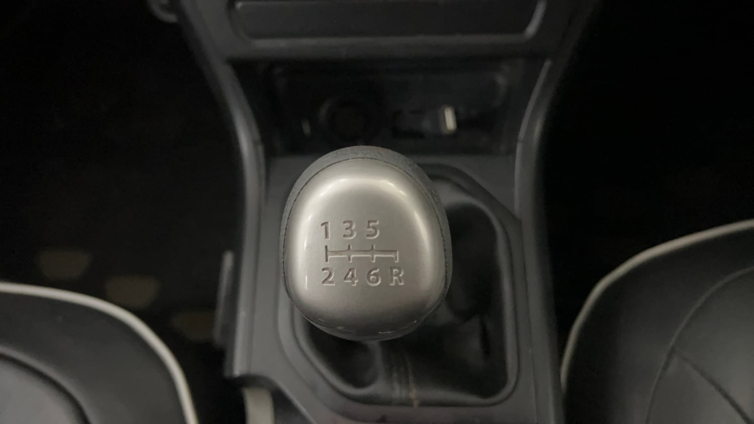 Used 2018 Tata Nexon XE Petrol Manual interior GEAR  KNOB VIEW