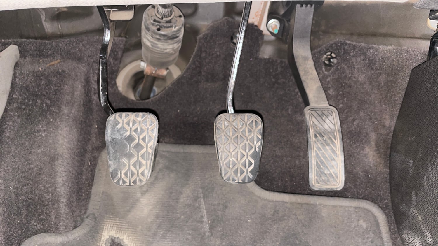 Used 2016 Ford EcoSport Titanium 1.5L TDCi Diesel Manual interior PEDALS VIEW