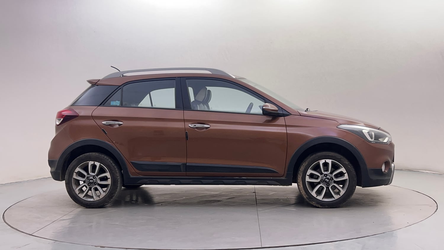 Used 2015 Hyundai i20 Active 1.2 SX Petrol Manual exterior RIGHT SIDE VIEW