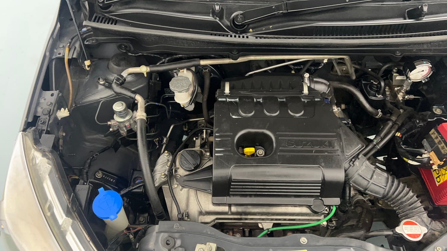 Used 2018 Maruti Suzuki Celerio VXi CNG Cng Manual engine ENGINE RIGHT SIDE VIEW