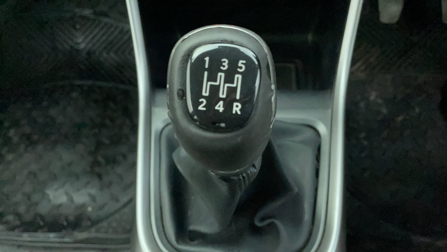Used 2021 Tata Altroz XZ Diesel Diesel Manual interior GEAR  KNOB VIEW