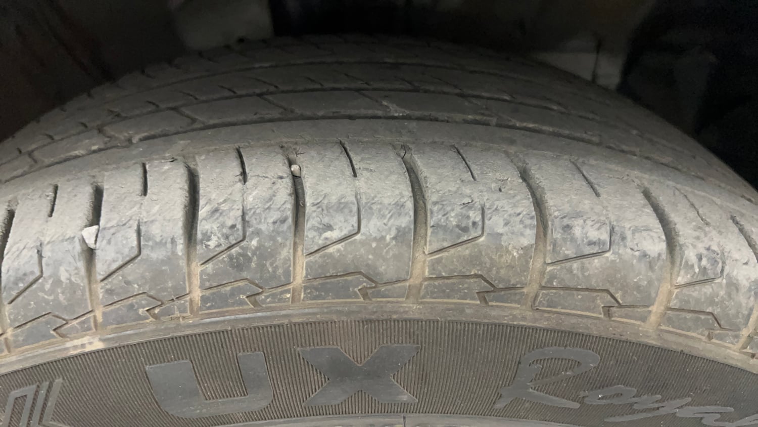 Used 2022 Hyundai Creta SX 1.5 Petrol Petrol Manual tyres RIGHT FRONT TYRE TREAD VIEW