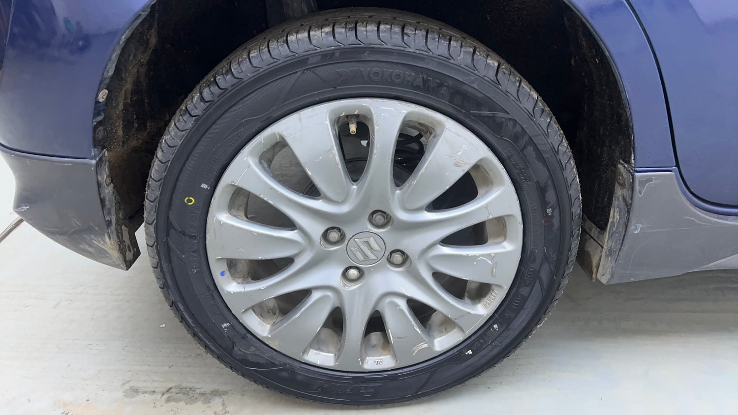 Used 2018 Maruti Suzuki Baleno Alpha 1.2 Petrol Manual tyres RIGHT REAR TYRE RIM VIEW
