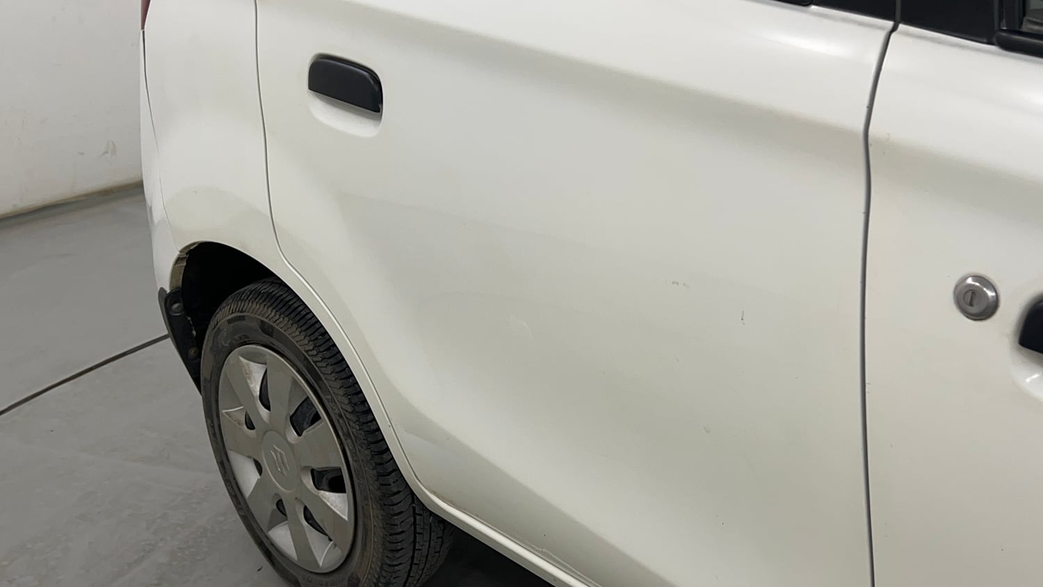 Used 2016 Maruti Suzuki Alto K10 VXi AMT Petrol Automatic dents MINOR SCRATCH