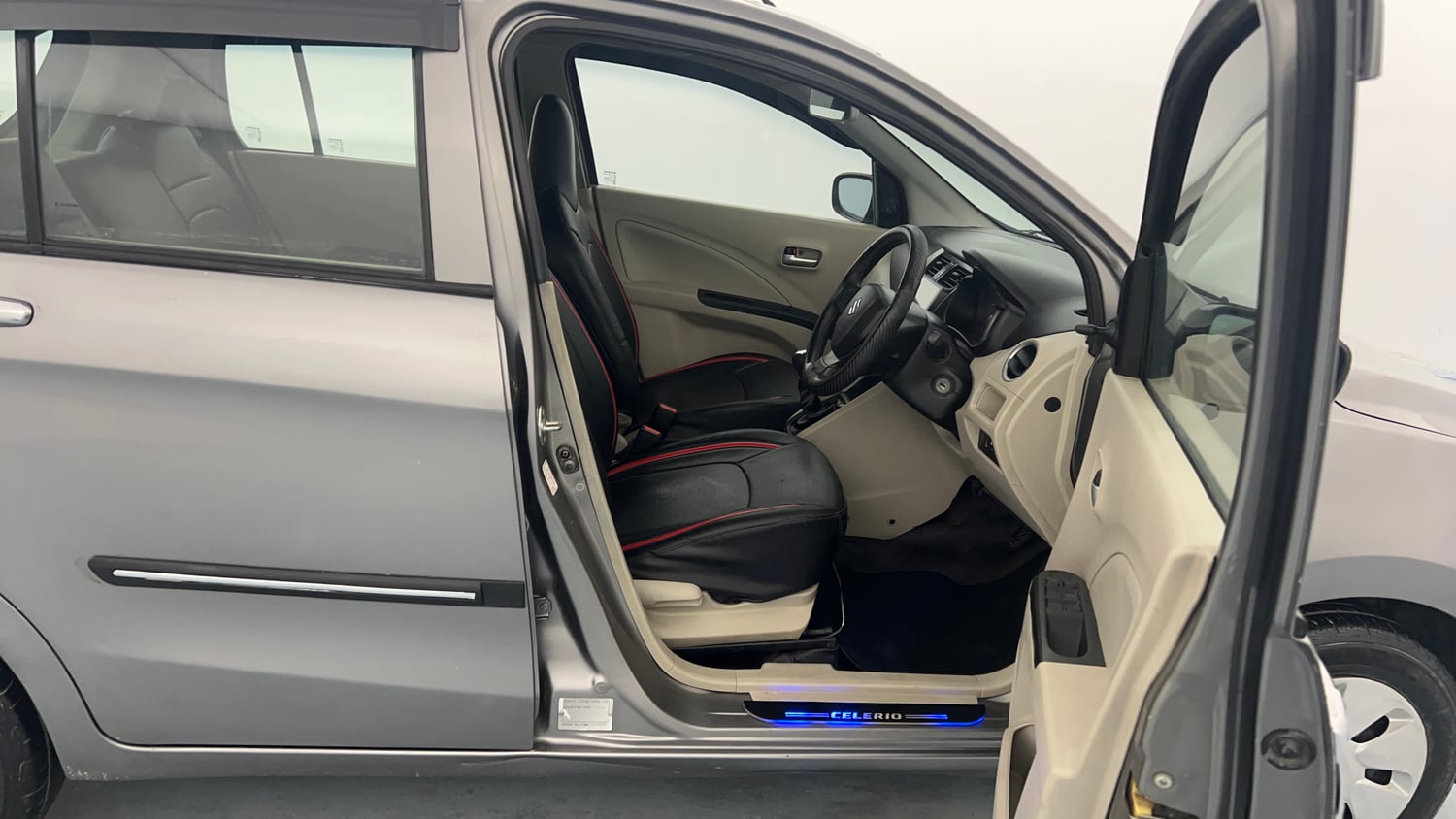 Used 2018 Maruti Suzuki Celerio VXi CNG Cng Manual interior RIGHT SIDE FRONT DOOR CABIN VIEW