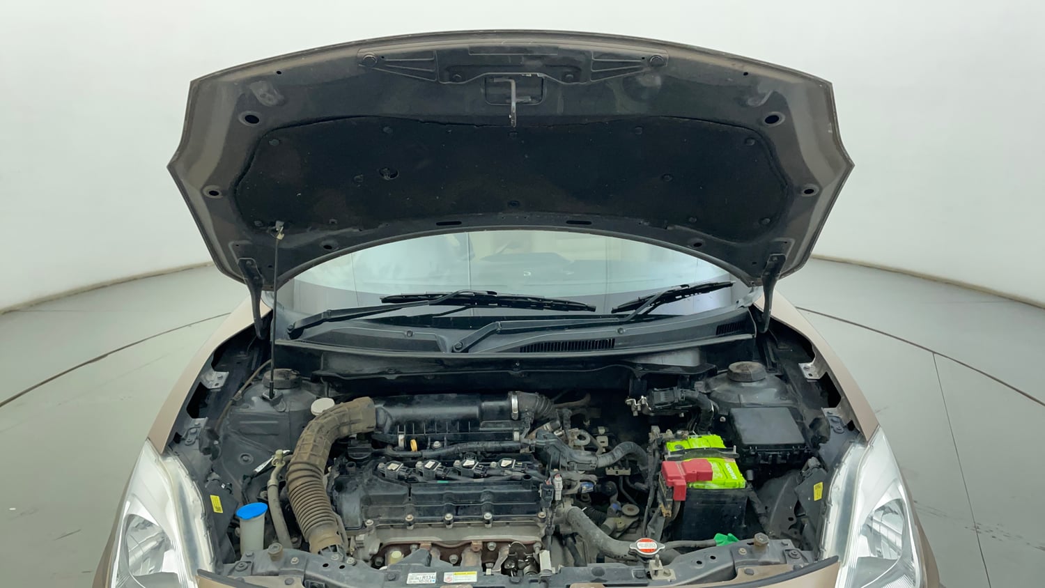 Used 2017 Maruti Suzuki Dzire VXi Petrol Manual engine ENGINE & BONNET OPEN FRONT VIEW