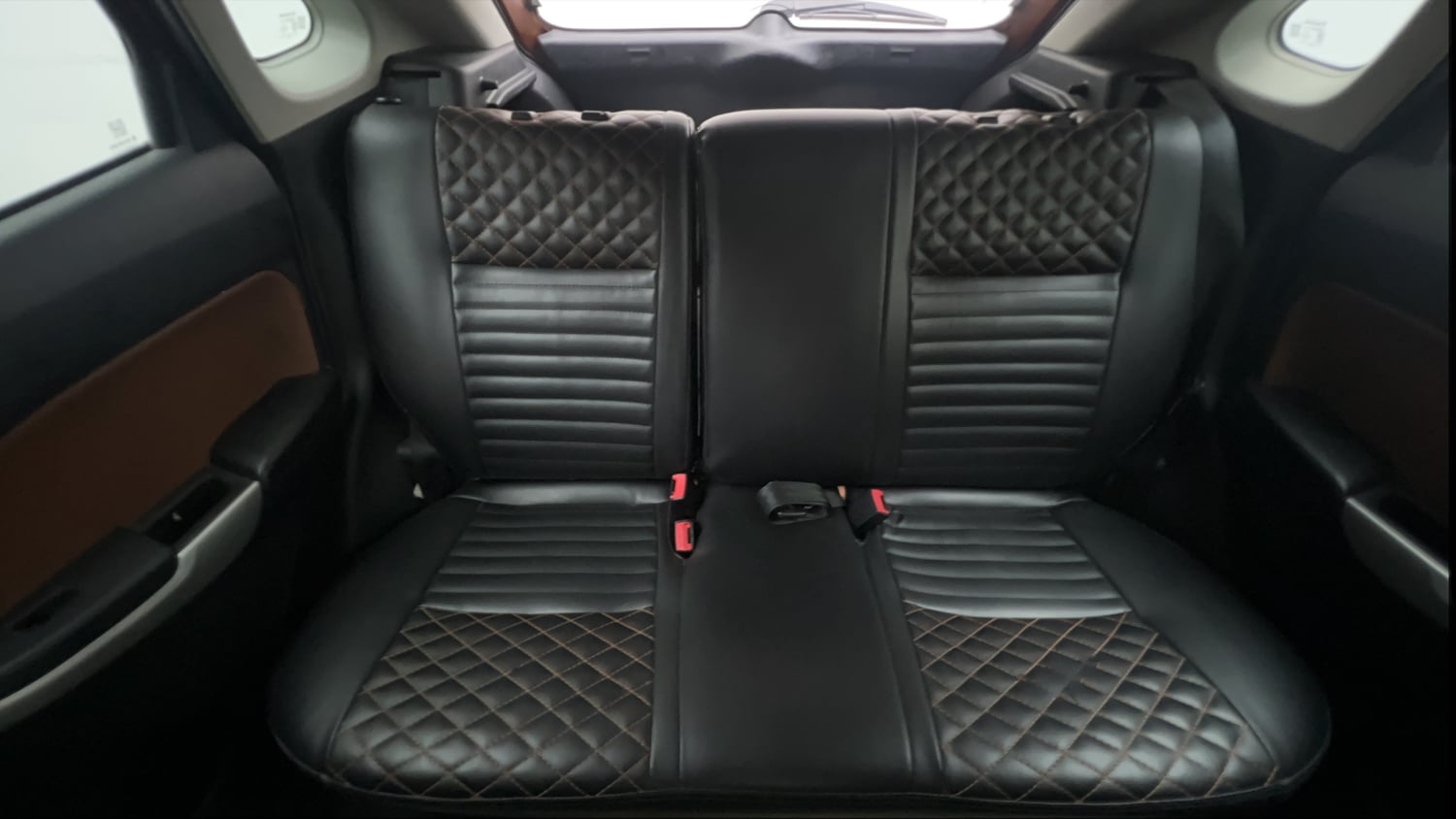 Used 2016 Maruti Suzuki Baleno Alpha 1.2 Petrol Manual interior REAR SEAT CONDITION VIEW