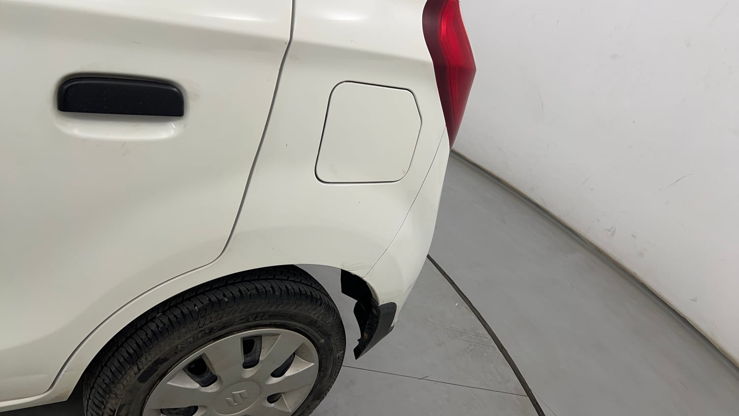 Used 2016 Maruti Suzuki Alto K10 VXi AMT Petrol Automatic dents MINOR SCRATCH