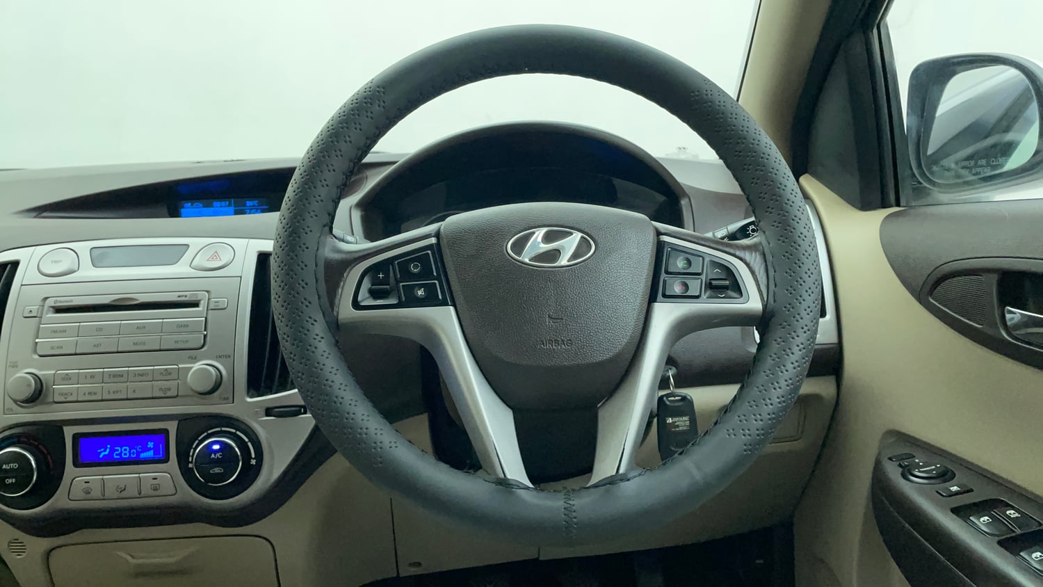 Used 2012 Hyundai i20 Asta 1.2 Petrol Manual interior STEERING VIEW
