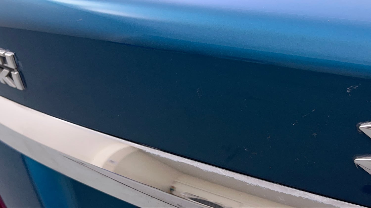 Used 2012 Maruti Suzuki Swift Dzire ZXI Petrol Manual dents MINOR DENT