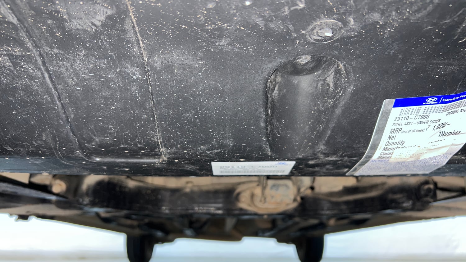 Used 2017 Hyundai Elite i20 Sportz 1.2 Petrol Manual extra FRONT LEFT UNDERBODY VIEW