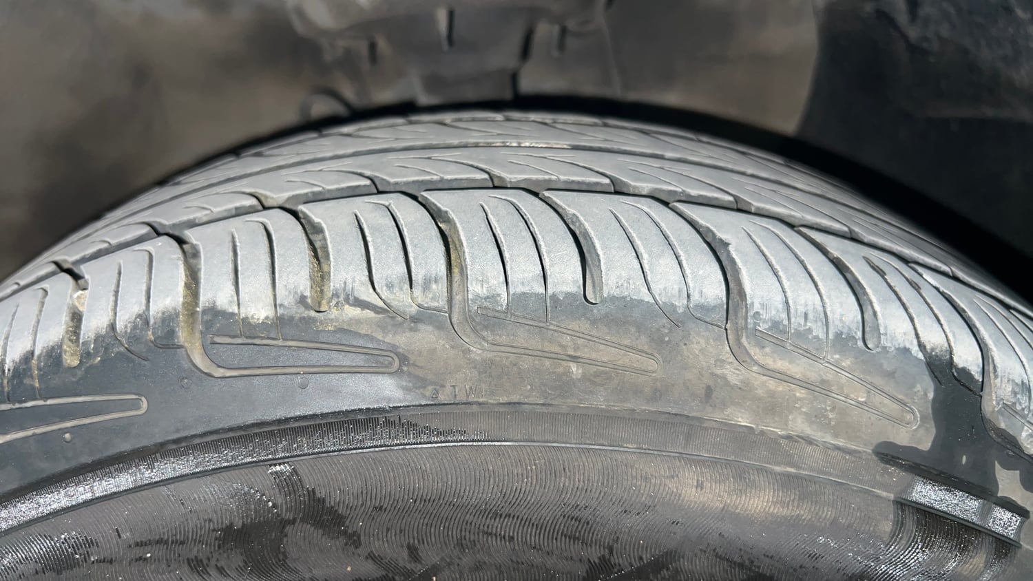 Used 2018 Hyundai Elite i20 Era 1.4 CRDi Diesel Manual tyres RIGHT FRONT TYRE TREAD VIEW