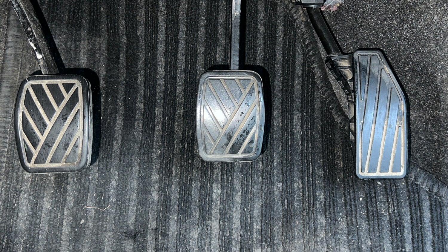 Used 2021 Maruti Suzuki Swift VXi Petrol Manual interior PEDALS VIEW