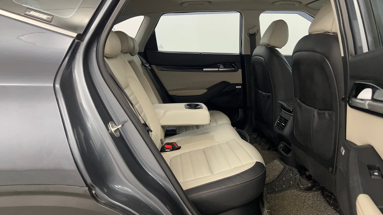 Used 2020 kia Seltos GTX Plus DCT 1.4 Petrol Automatic interior RIGHT SIDE REAR DOOR CABIN VIEW