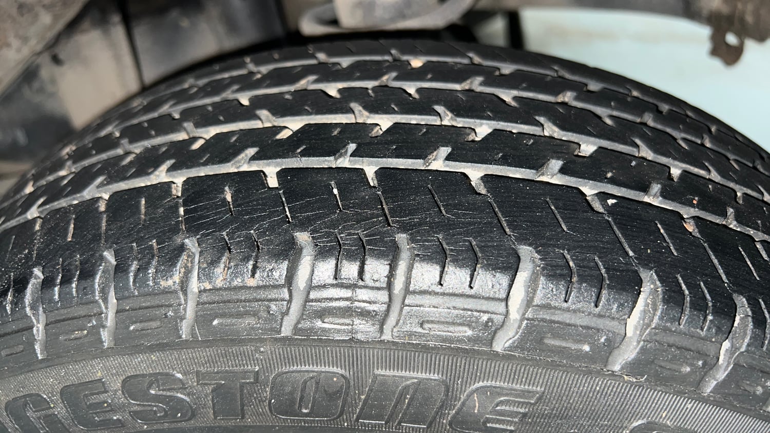 Used 2020 Tata Tiago XT Petrol Manual tyres LEFT REAR TYRE TREAD VIEW