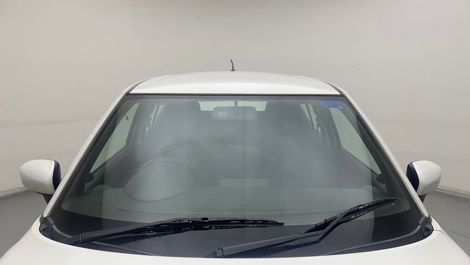 Used 2022 Maruti Suzuki Ignis Sigma 1.2 MT Petrol Manual exterior FRONT WINDSHIELD VIEW