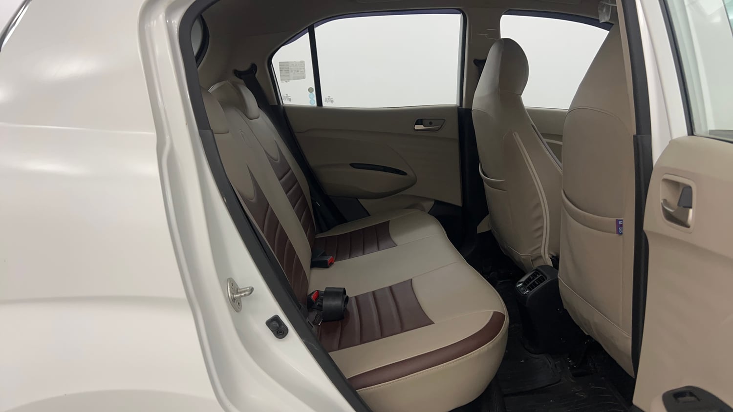 Used 2021 Hyundai Santro Asta Petrol Manual interior RIGHT SIDE REAR DOOR CABIN VIEW