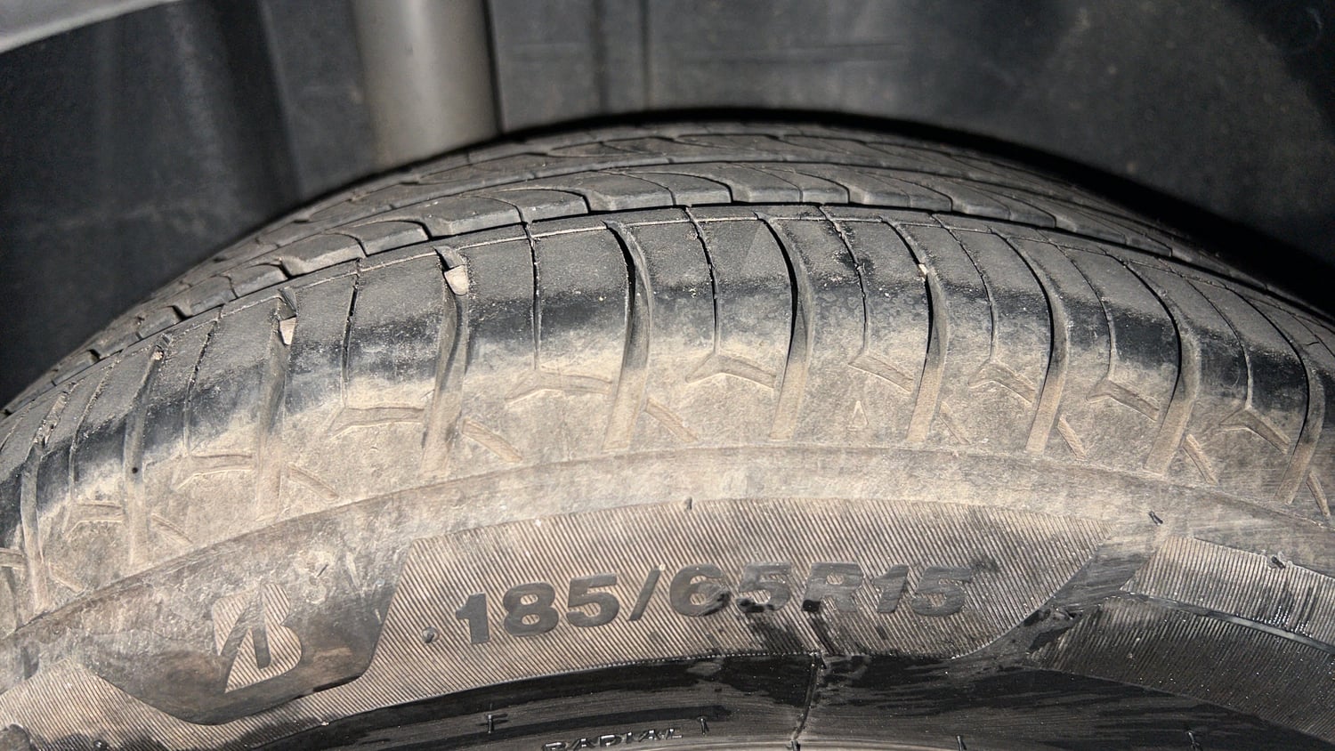 Used 2020 Ford Freestyle Titanium Plus 1.2 Ti-VCT Petrol Manual tyres RIGHT REAR TYRE TREAD VIEW